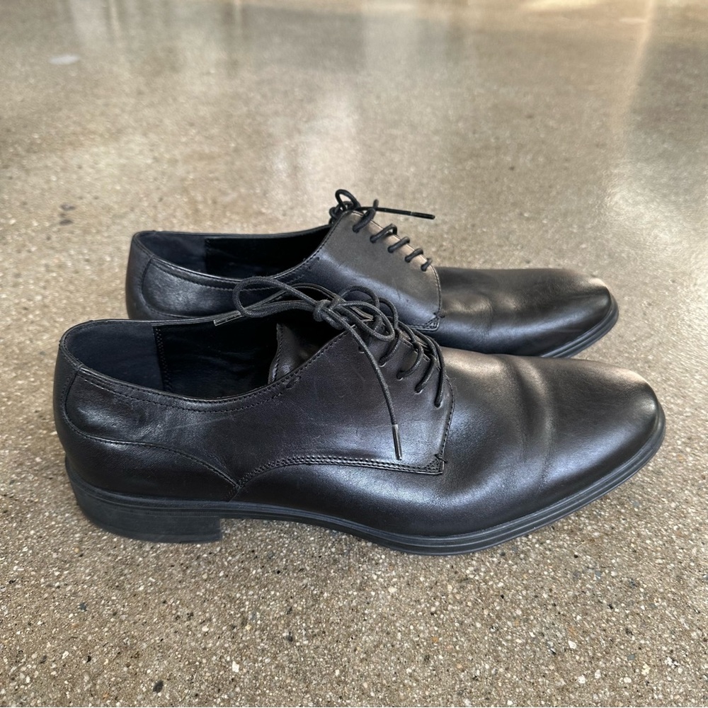 Men’s Aldo black oxfords size 12